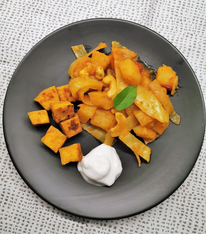 Kabis-Kartoffel-Pfanne mit Curry und Cashews
