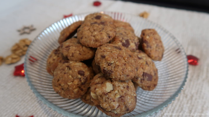 Rezept Schoko-Nuss-Häufchen Guetzli Weihnachtskeckse einfach und schnell ohne ausstechen chocolate walnut cookies